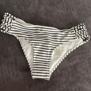 Xs Hollister bikini bottom